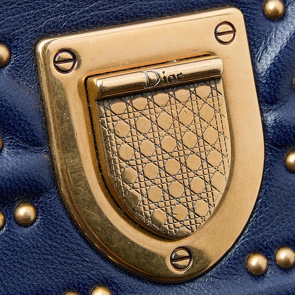Dior Navy Blue Leather Studded Diorama Vertical Clutch Bag In Good Condition In Dubai, Al Qouz 2