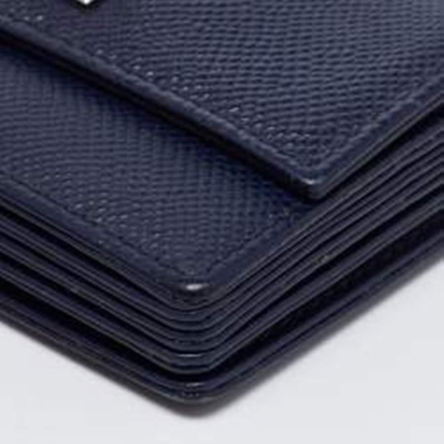 Dior Navy Blue Leather Turn Me Gusset Card Case For Sale 5