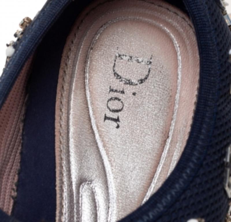 Dior Baskets Fusion embellies en maille bleu marine, taille 36,5 État moyen - En vente à Dubai, Al Qouz 2