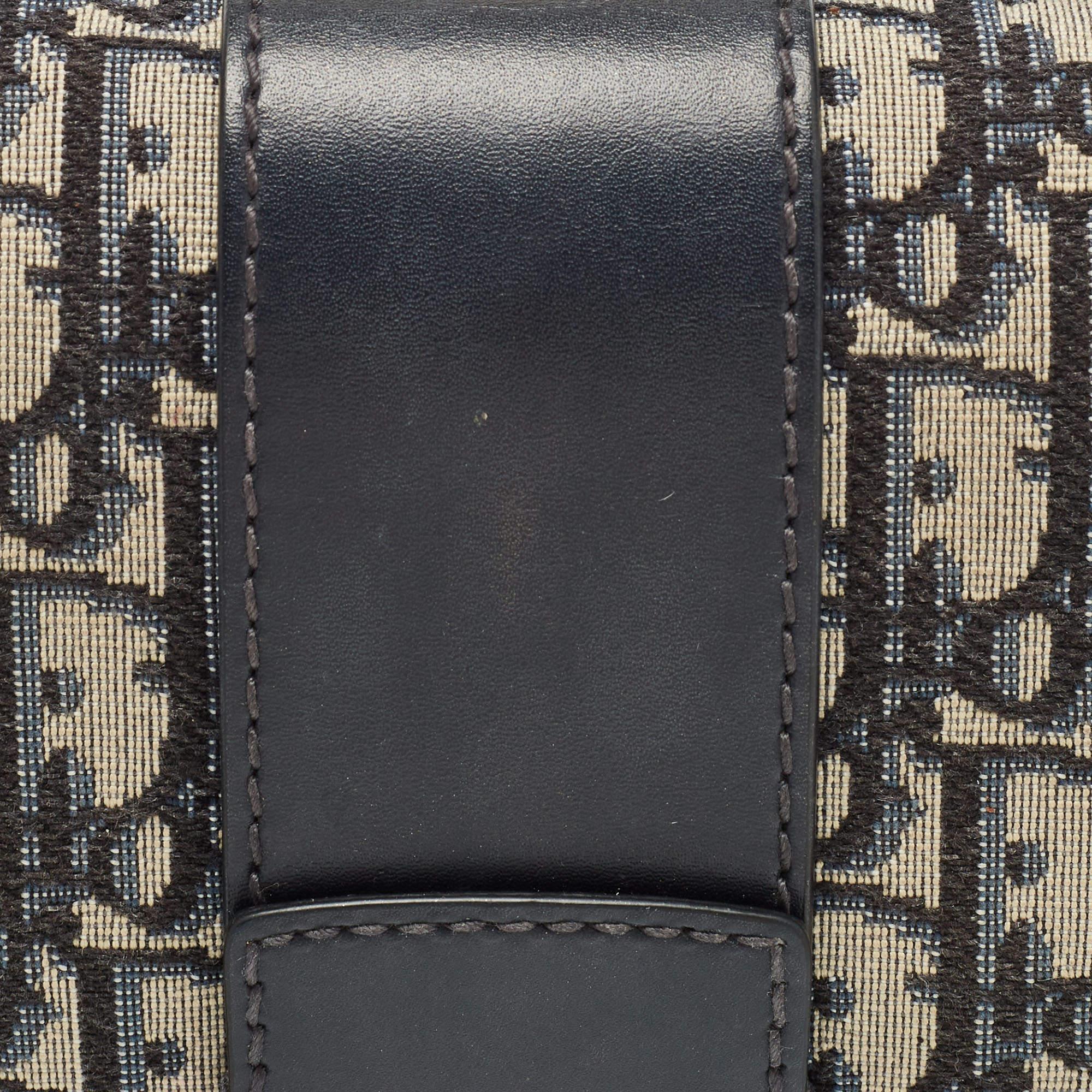 Dior Navy Blue Oblique Canvas and Leather 30 Montaigne Shoulder Bag 12
