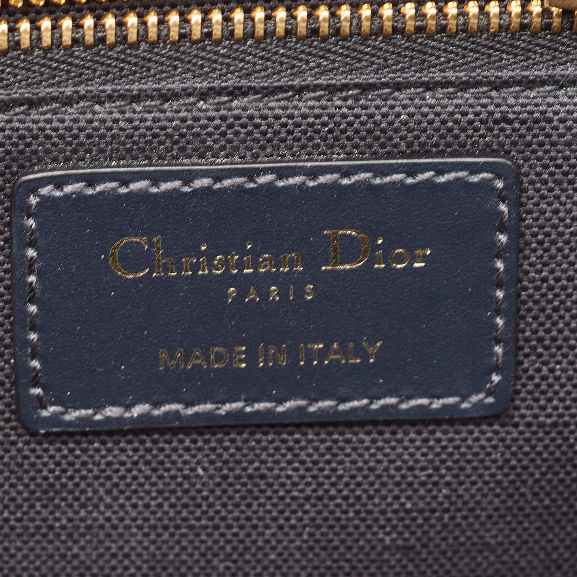 Dior Navy Blue Oblique Canvas and Leather 30 Montaigne Shoulder Bag 3