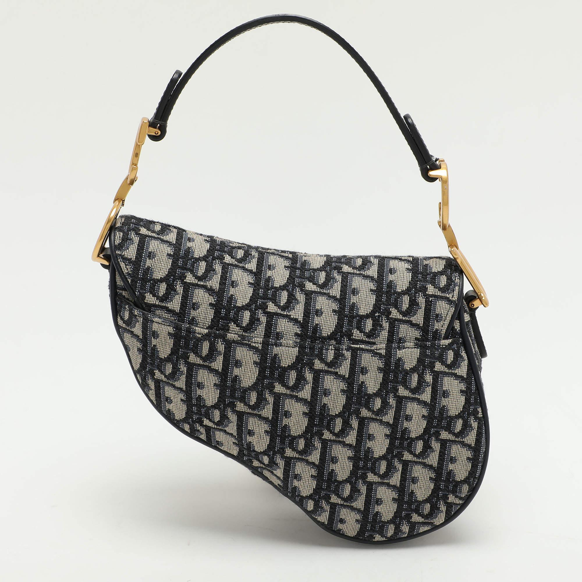 Dior Navy Blue Oblique Canvas and Leather Mini Saddle Bag In Good Condition In Dubai, Al Qouz 2