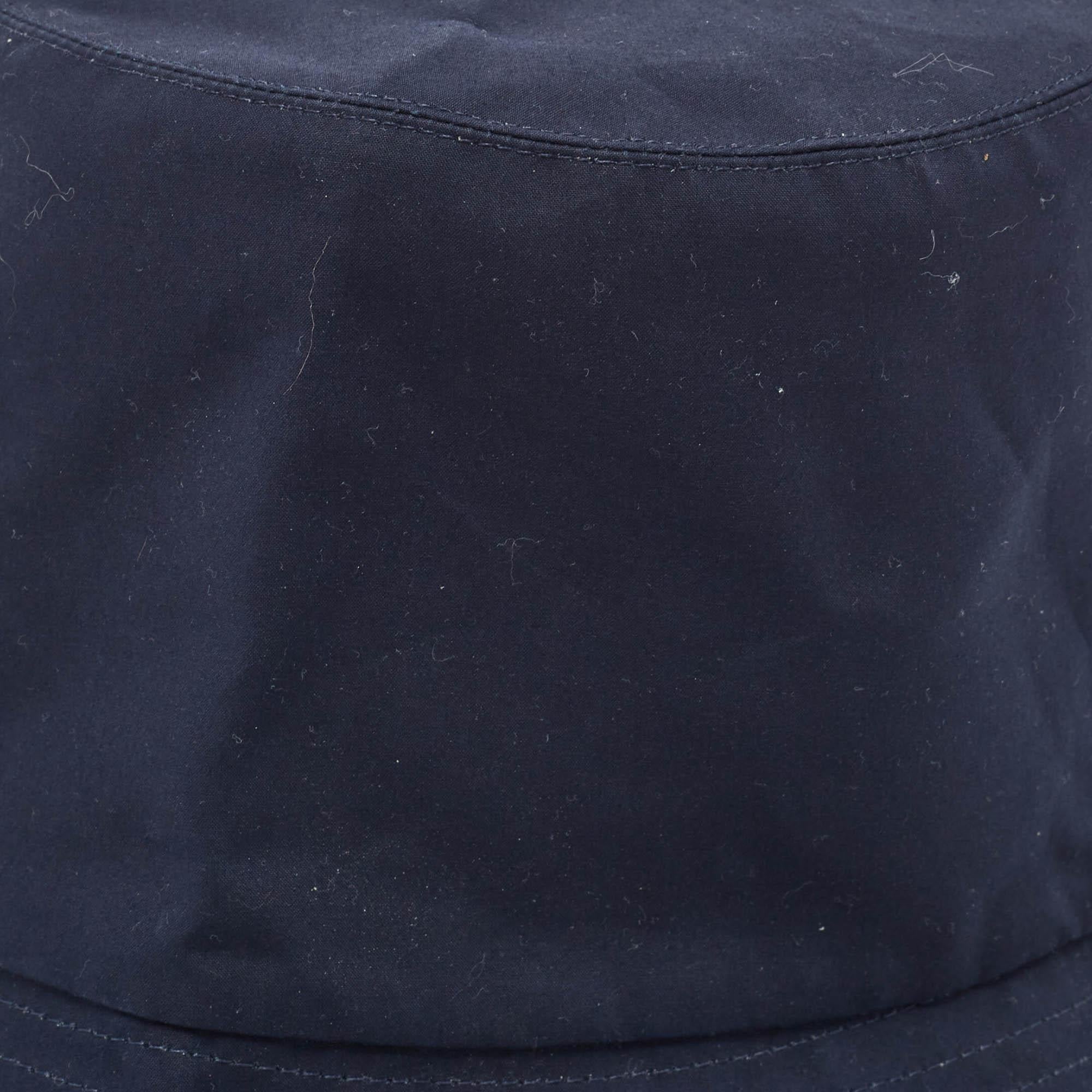 Dior Navy Blue Oblique Reversible Teddy-D Brim Bucket Hat Size 56 For Sale 2