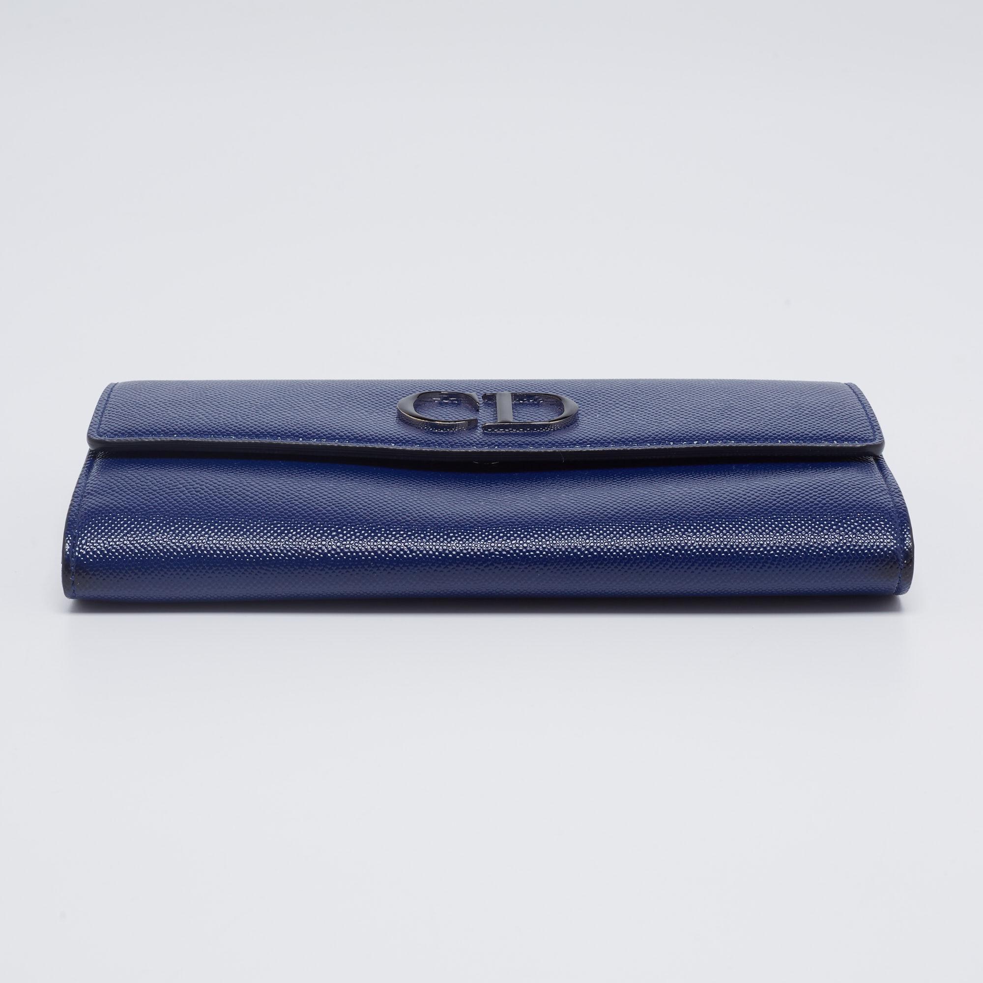 Dior Navy Blue Patent Leather Mania Rendez-Vous Wallet In Good Condition In Dubai, Al Qouz 2