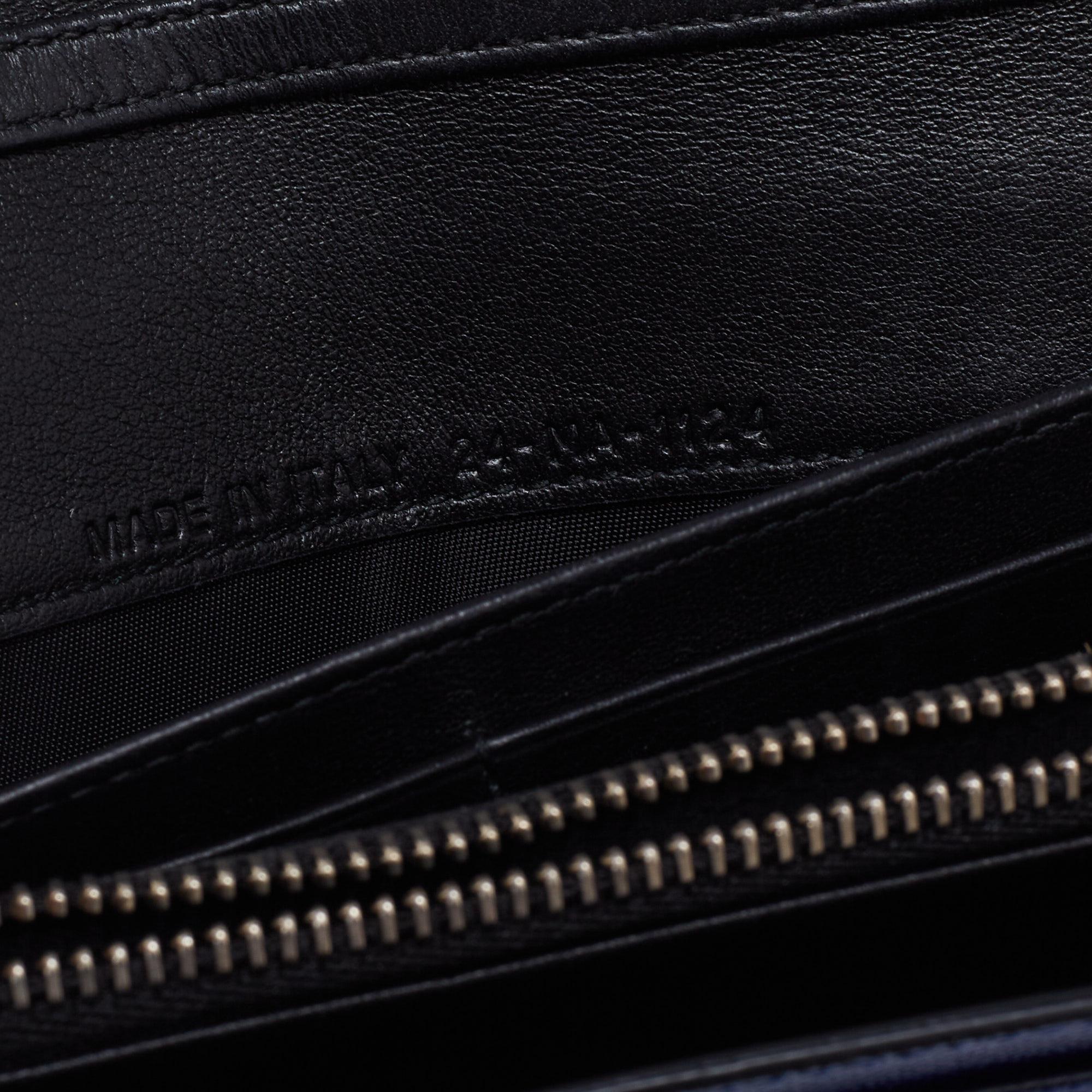 Dior Navy Blue Patent Leather Mania Rendez-Vous Wallet 4
