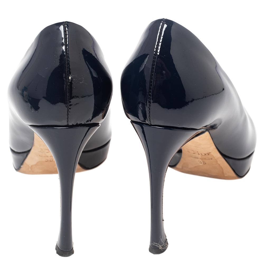 Dior Navy Blue Patent Leather Peep toe Pumps Size 36 In Good Condition In Dubai, Al Qouz 2