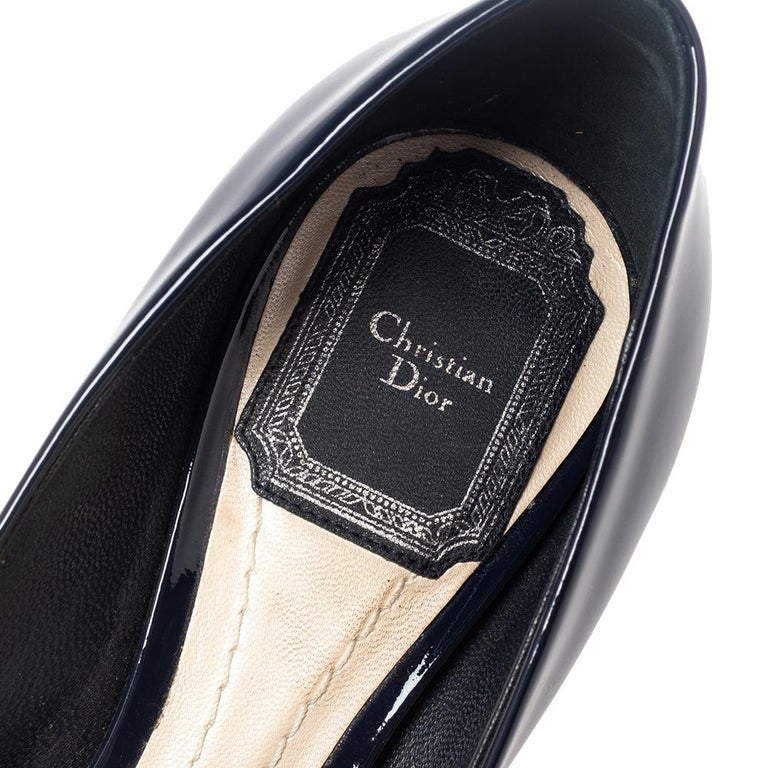 Dior Navy Blue Patent Leather Peep toe Pumps Size 36 For Sale 1