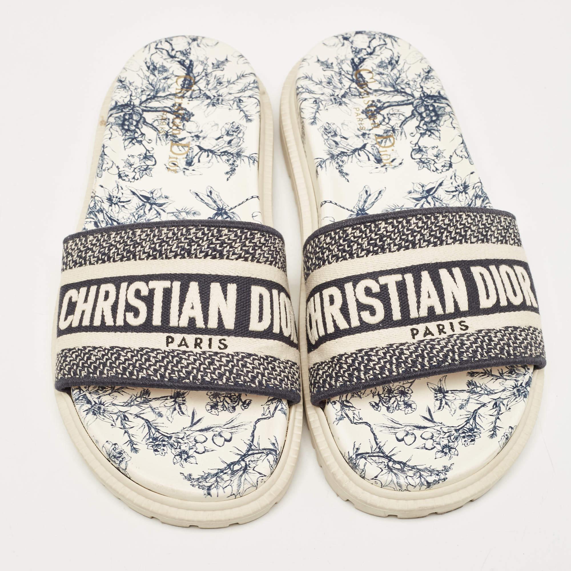 Dior Navy Blue/White Logo Embroidered Canvas Toile De Jouy Dway Slides Size 37.5 4