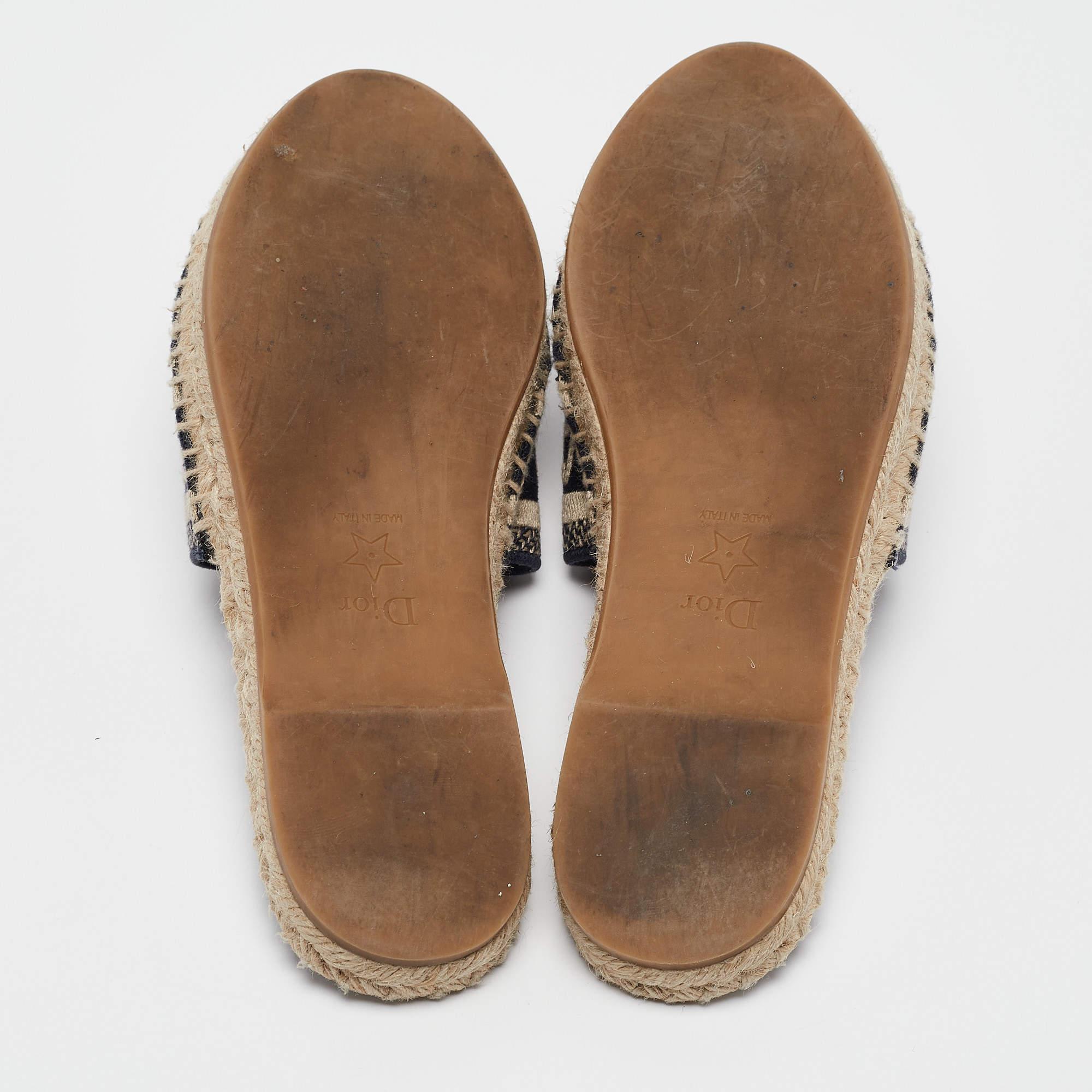 Dior Navy Blue/White Oblique Canvas Granville Espadrille Mules Size 35.5 1