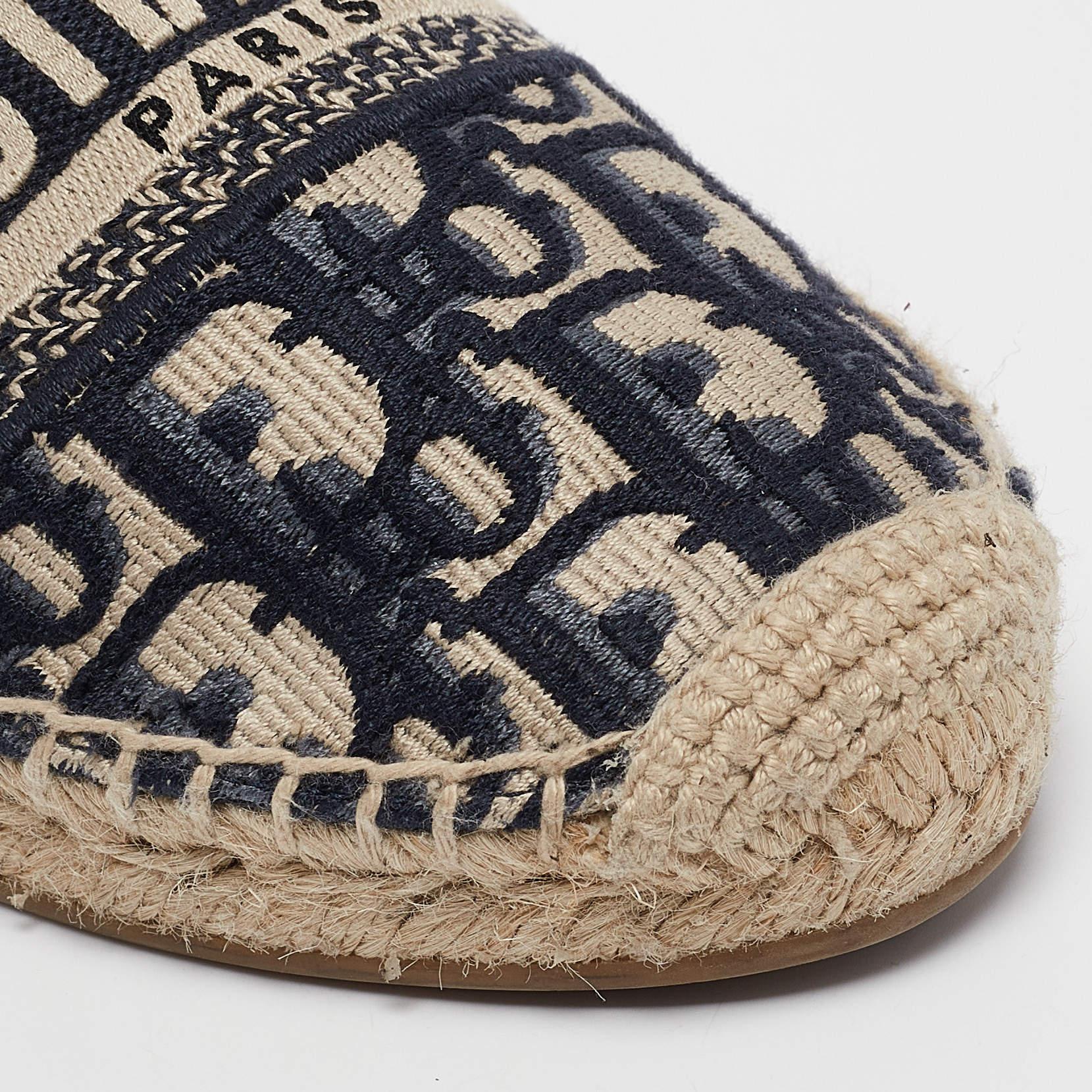 Dior Navy Blue/White Oblique Canvas Granville Espadrille Mules Size 35.5 2