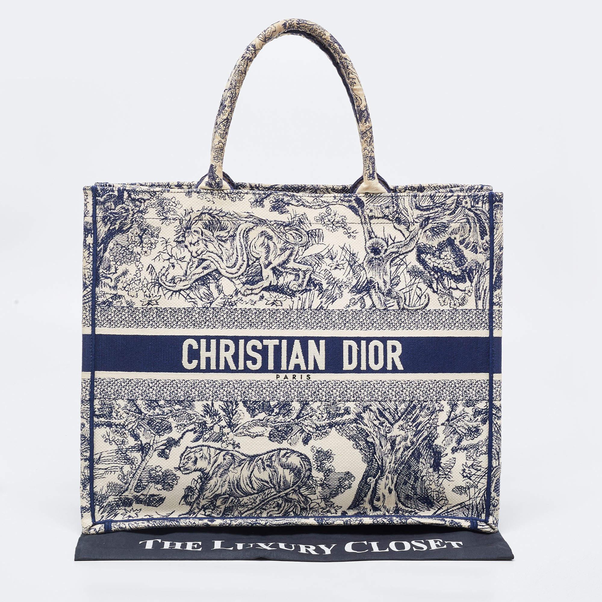 Dior Navy Blue/White Toile De Jouy Embroidery Canvas Large Book Tote 11