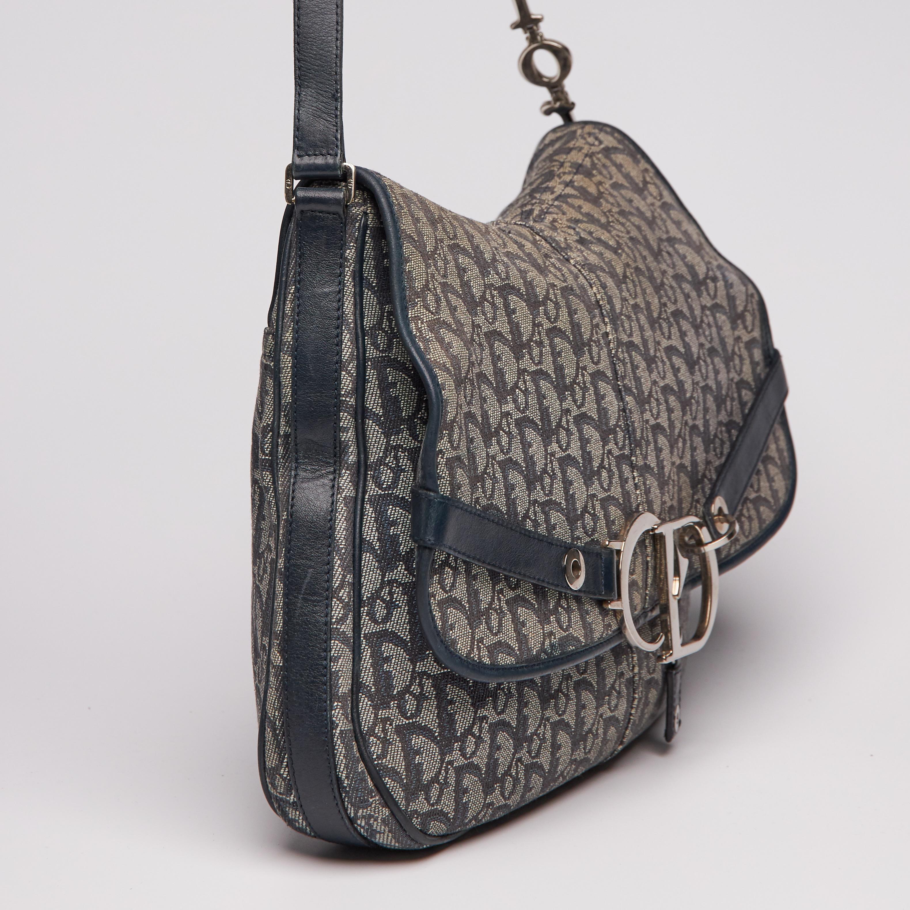 Dior Navy Diorissimo Trotter Logo Charms Flap Messenger Bag (2004) at ...