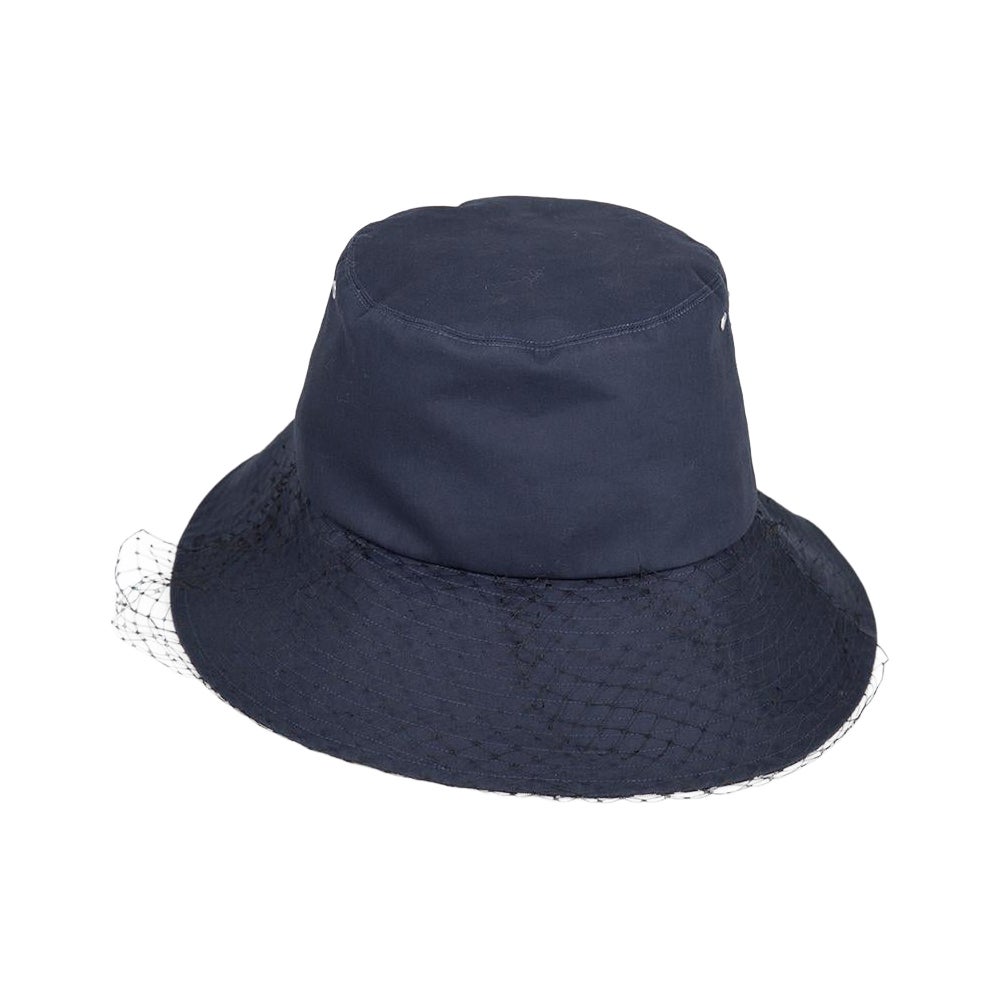 Dior Navy Net Trim Bucket Hat en venta