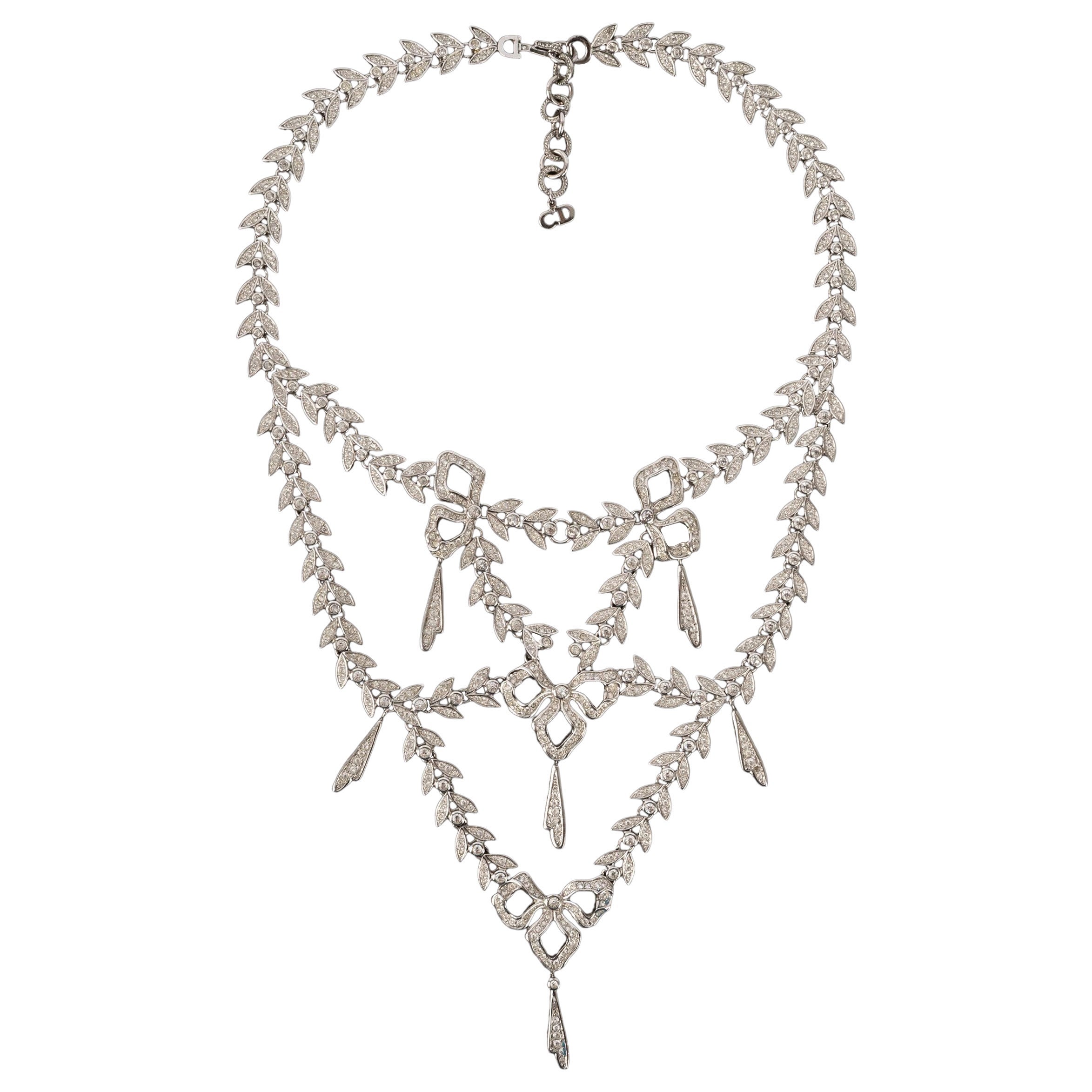 Dior Halskette Frühjahr mit Swarovski-Strasssteinen, 2001 im Angebot