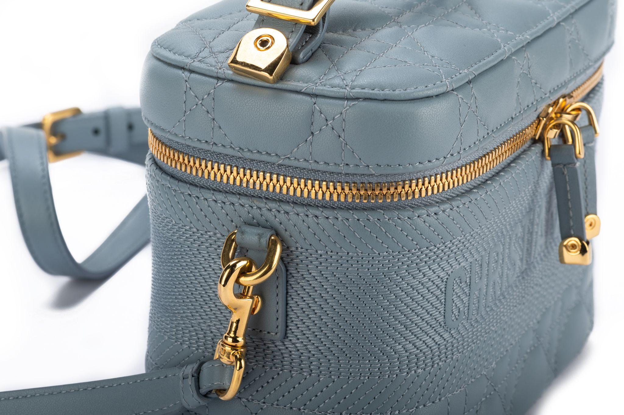 Neceser de viaje Dior New Celeste SM en venta 2