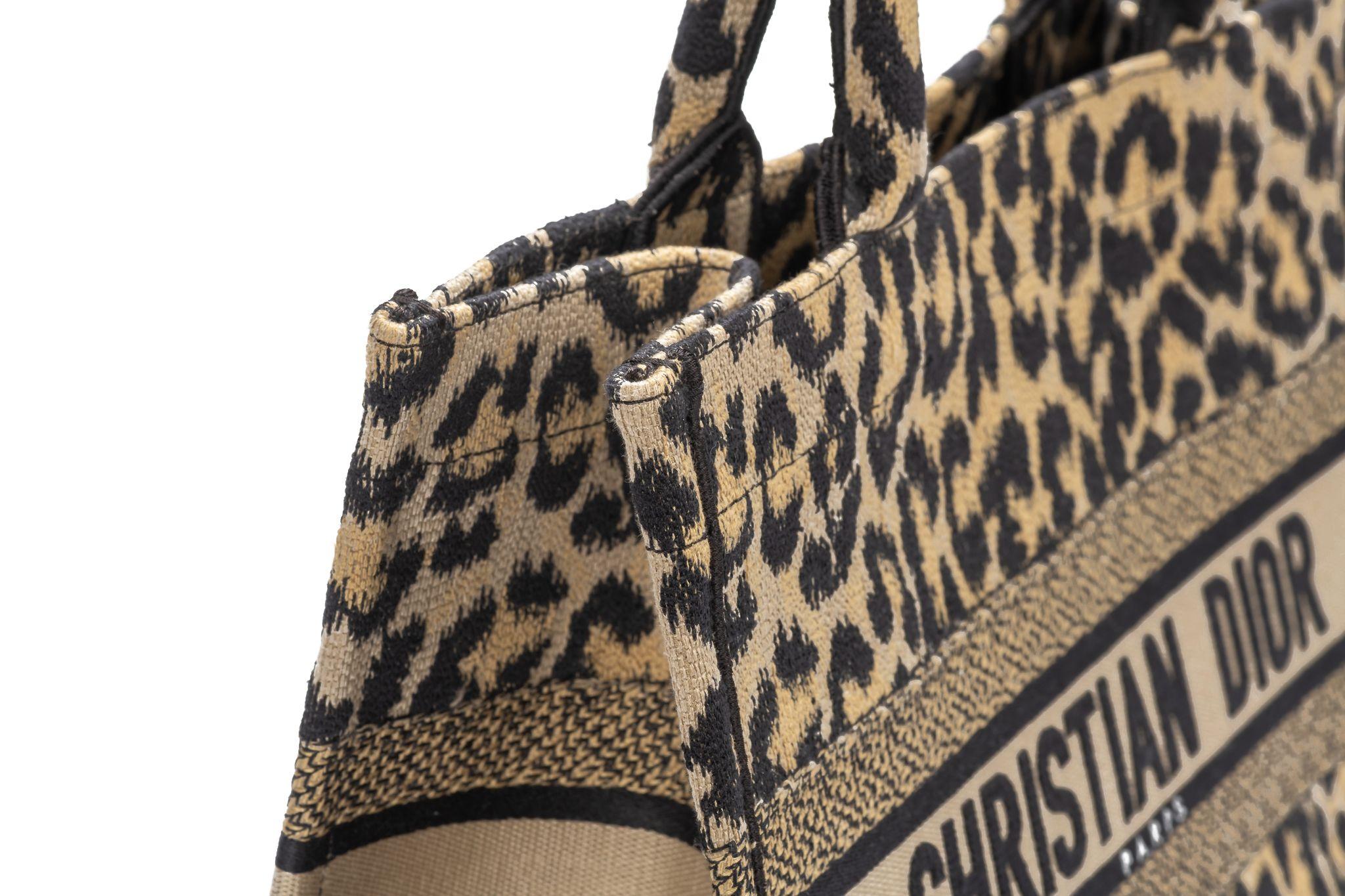 Dior New Cheetah Medium Book Tote In New Condition In West Hollywood, CA