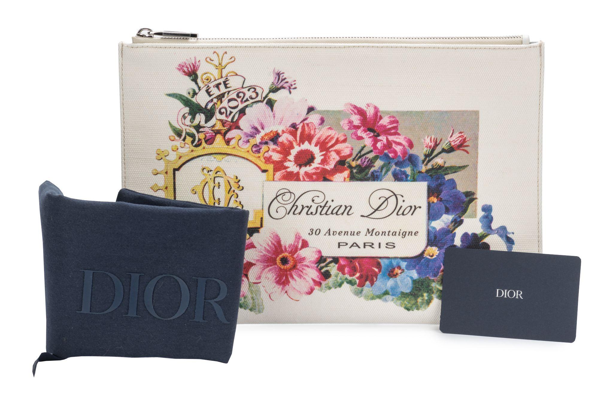 Dior New Floral Print White Clutch en vente 3