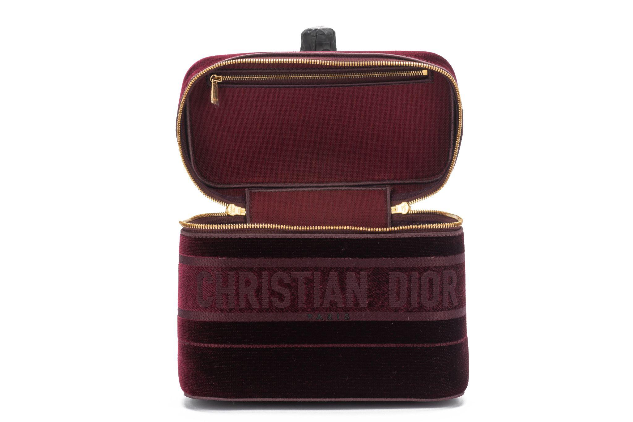 Dior New Travel Velvet Bag Burgundy For Sale 4