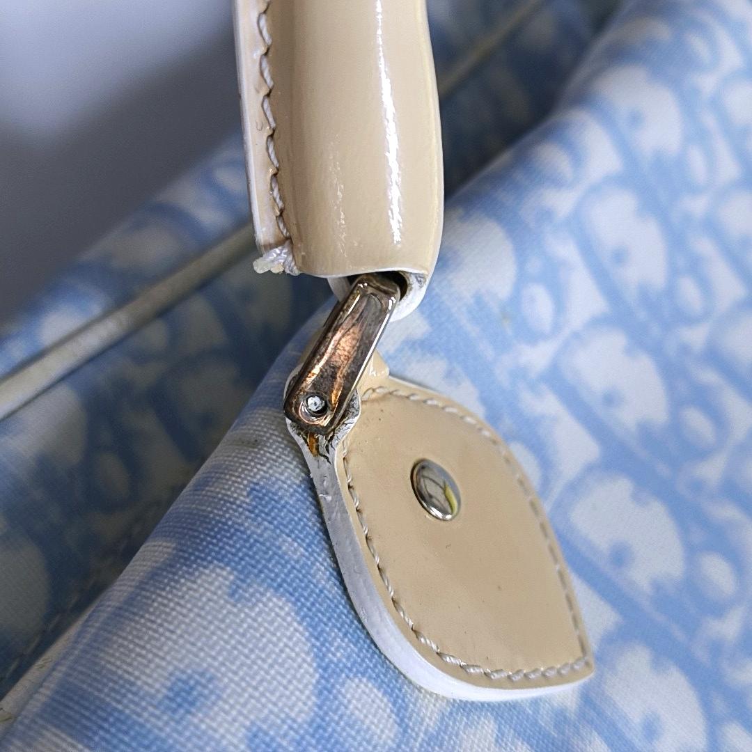 Dior nº 1 Rasta Trotter Bowling Bag Lona oblicua azul Charol blanco en venta 3