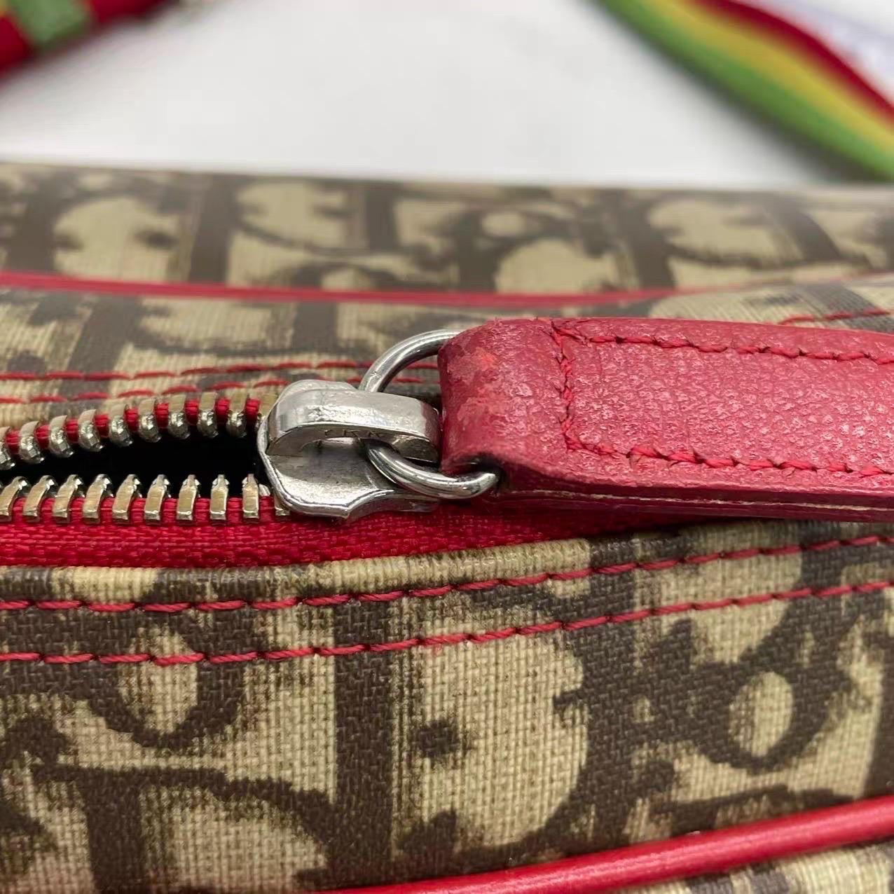 Dior n. 2 Rasta Trotter Camera Bag Beige Monogram Red Yellow Green Web Strap in vendita 15