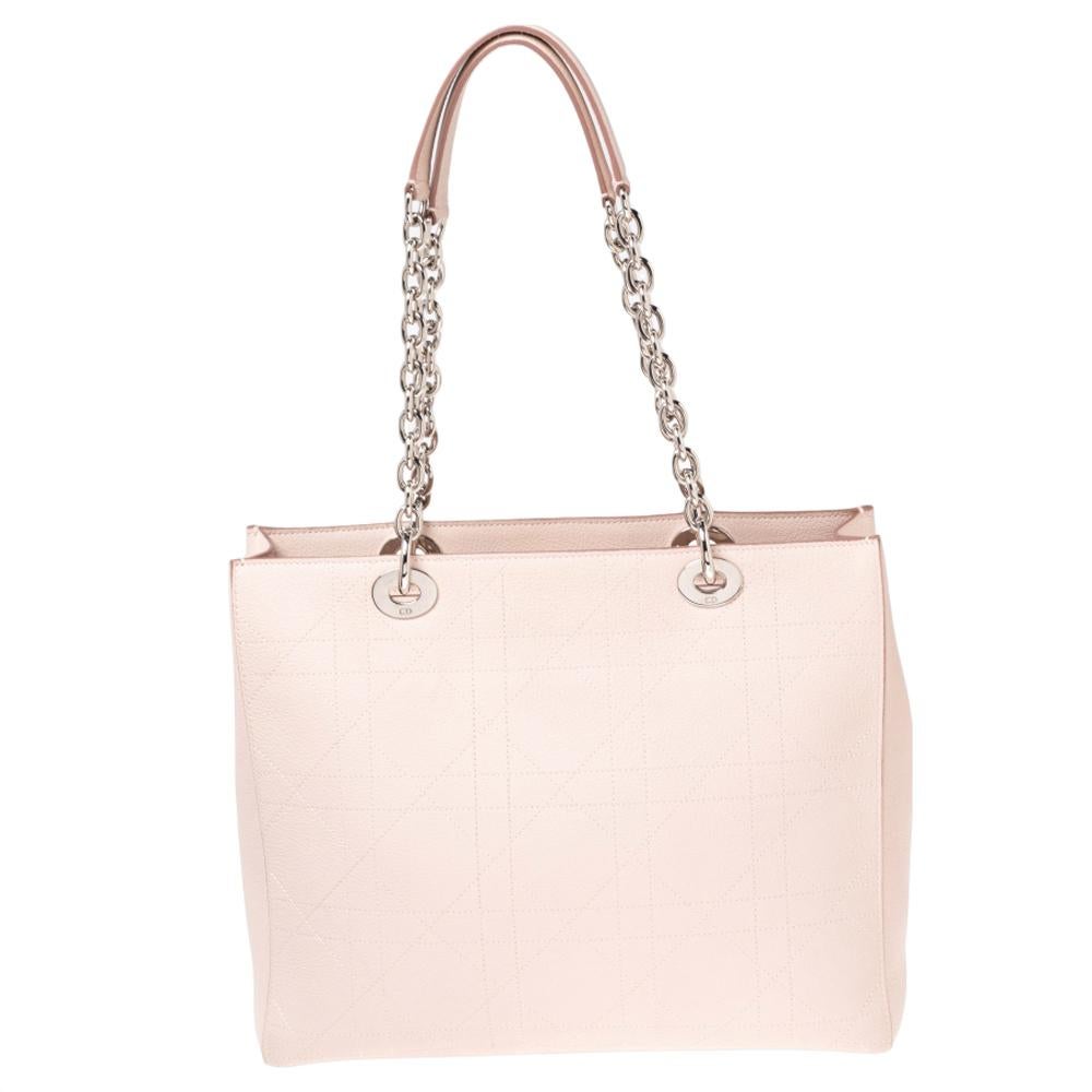 An everyday essential you can carry, this Ultradior tote from Dior shares slight similarities with the brand's discontinued Panarea bag. The Ultradior is squared and is held by chain handles. This nude color bag is crafted from Cannage leather and