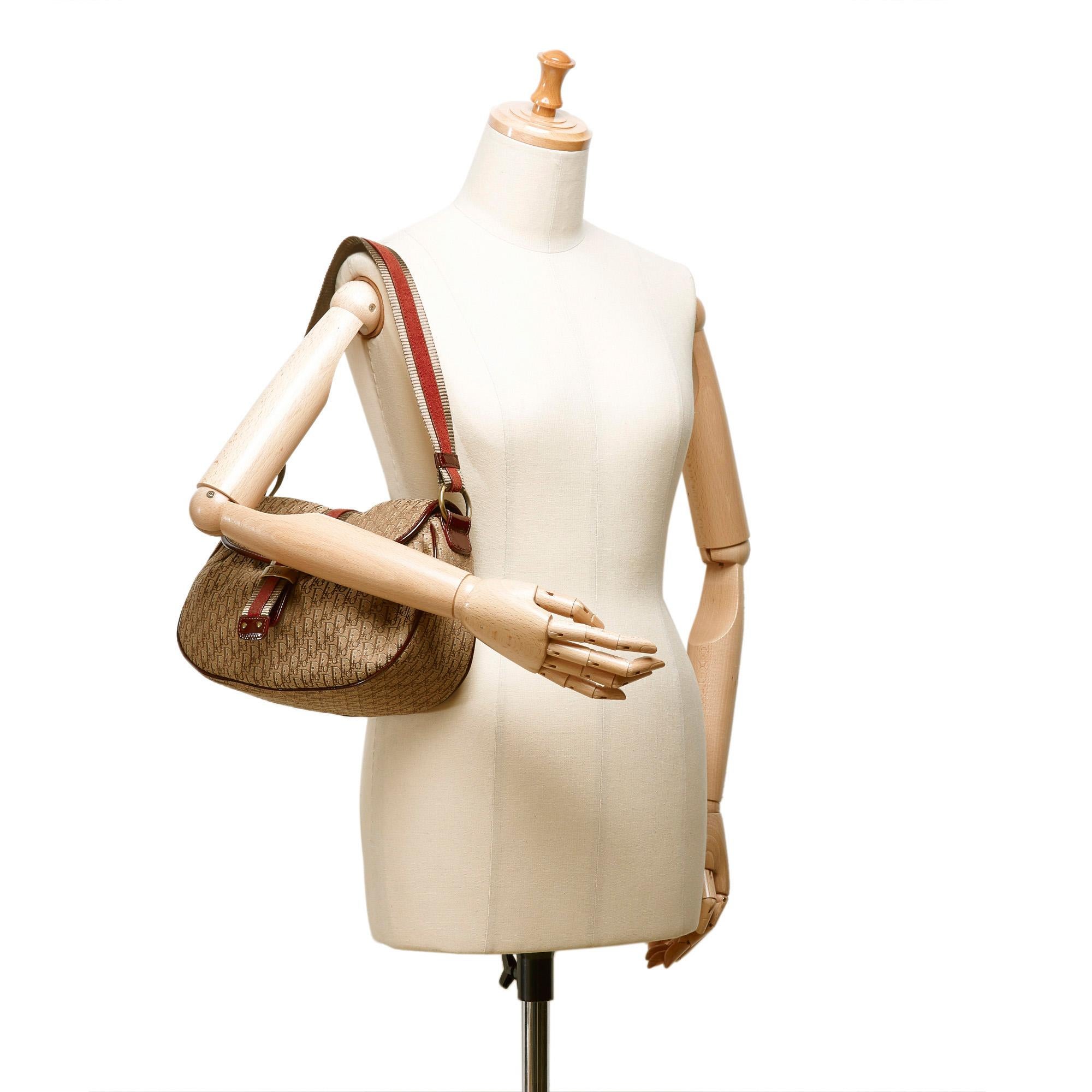 Dior	Oblique Jacquard Shoulder Bag 2
