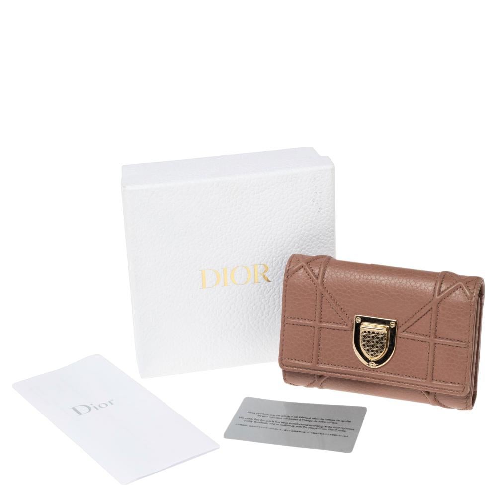 Dior Old Rose Leather Diorama Trifold Wallet 8