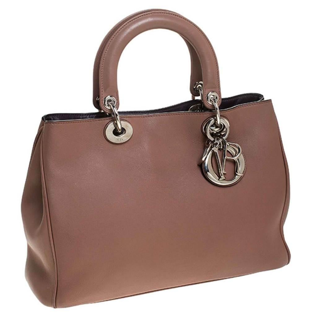 Dior Old Rose Leather Medium Diorissimo Shopper Tote In Good Condition In Dubai, Al Qouz 2