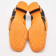 Dior Orange/Schwarze Mary Jane Pumps aus Gummi und Stoff Roller Größe 40