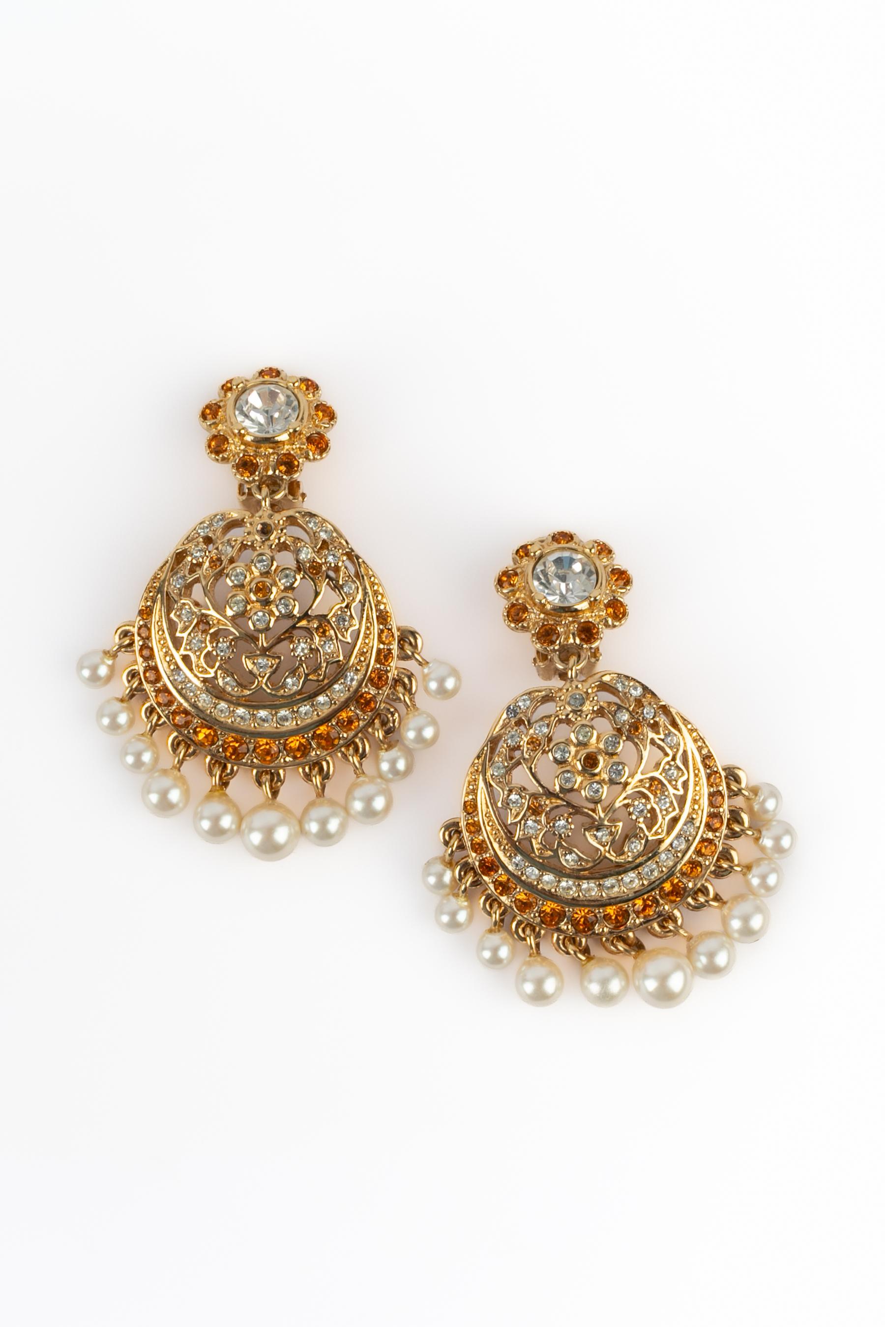 Pendientes naranja Dior en Excelente Estado en SAINT-OUEN-SUR-SEINE, FR