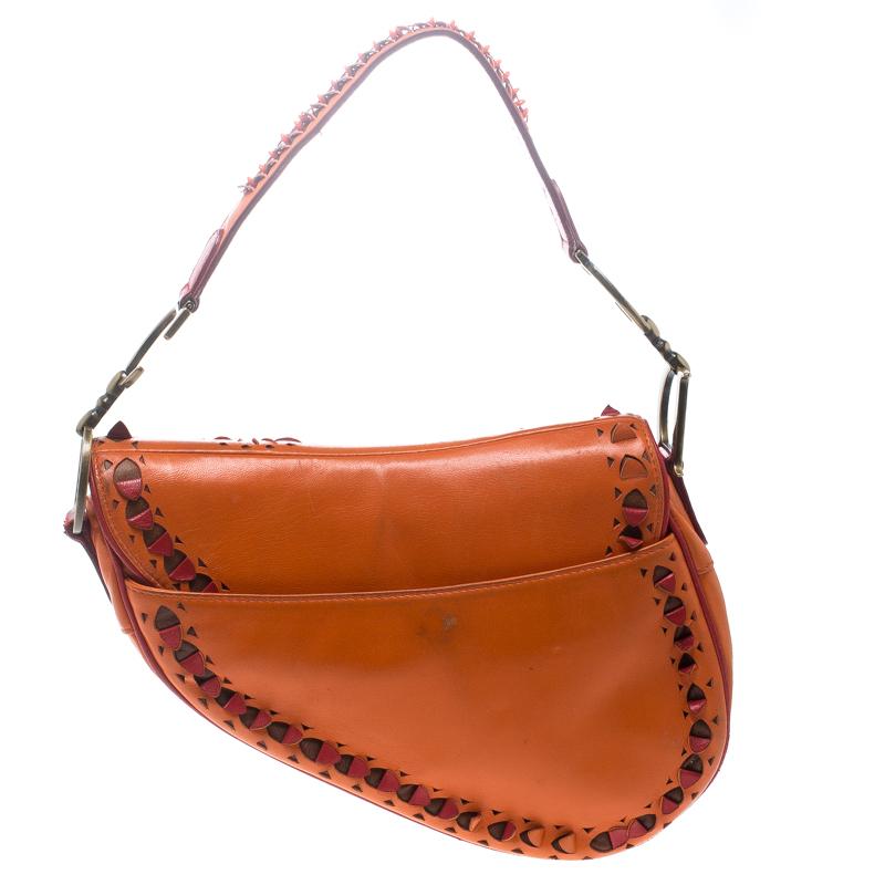 A style that has made a sensation all around the world, the Saddle bag from Dior is a coveted creation which has seen its share of fame with celebs likes of Katie Holmes, Beyonce and Rihanna. It has a unique shape and a lovely appeal which makes it