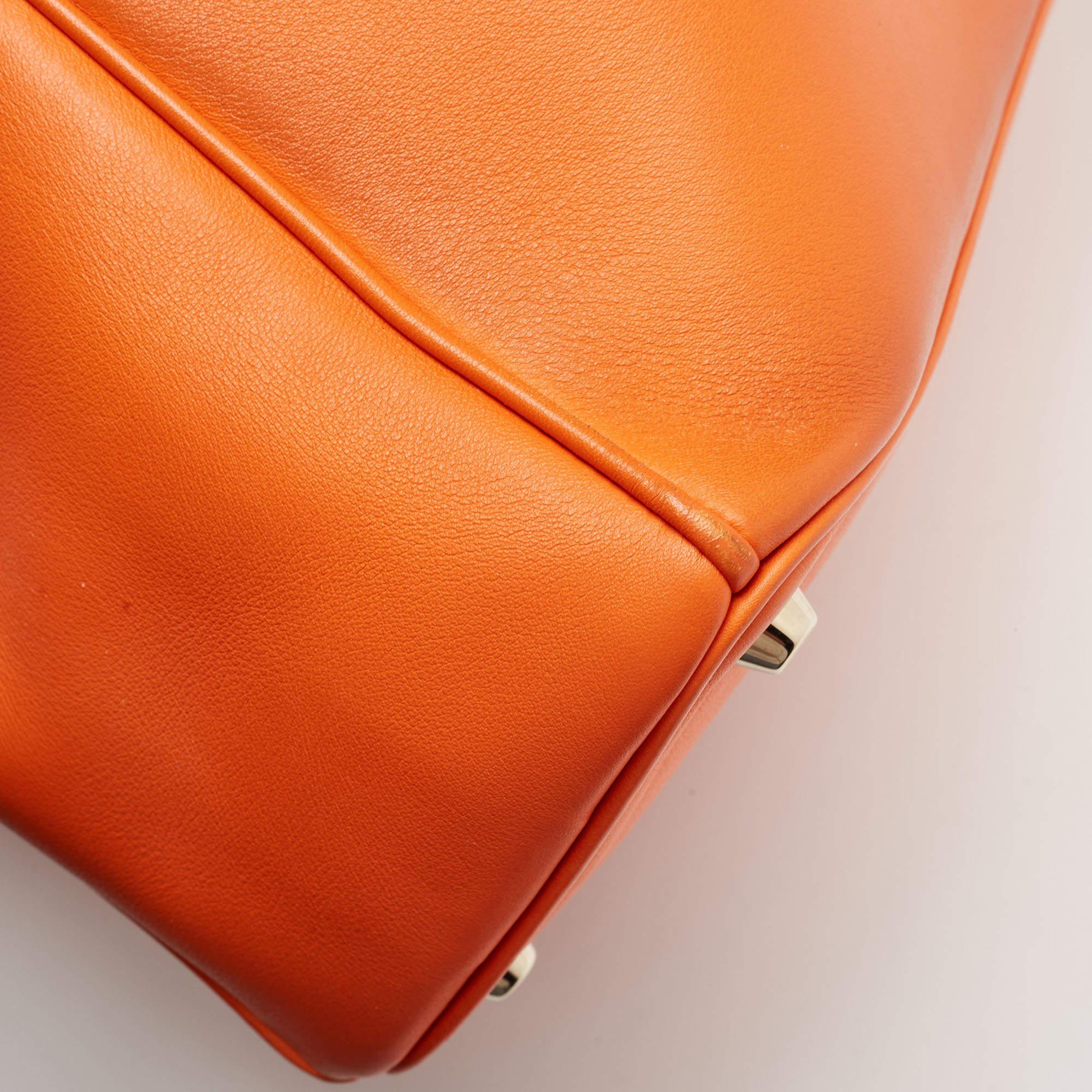Dior Orange Leather Medium Diorissimo Shopper Tote Pour femmes en vente