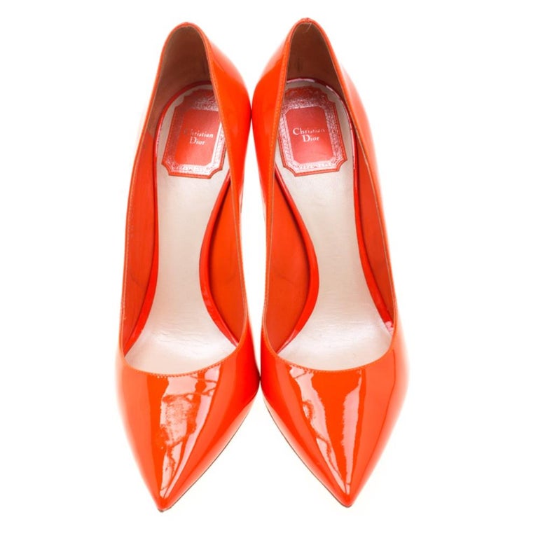 Dior Orange Patent Leather Pointed Toe Pumps Size 39 For Sale at 1stDibs