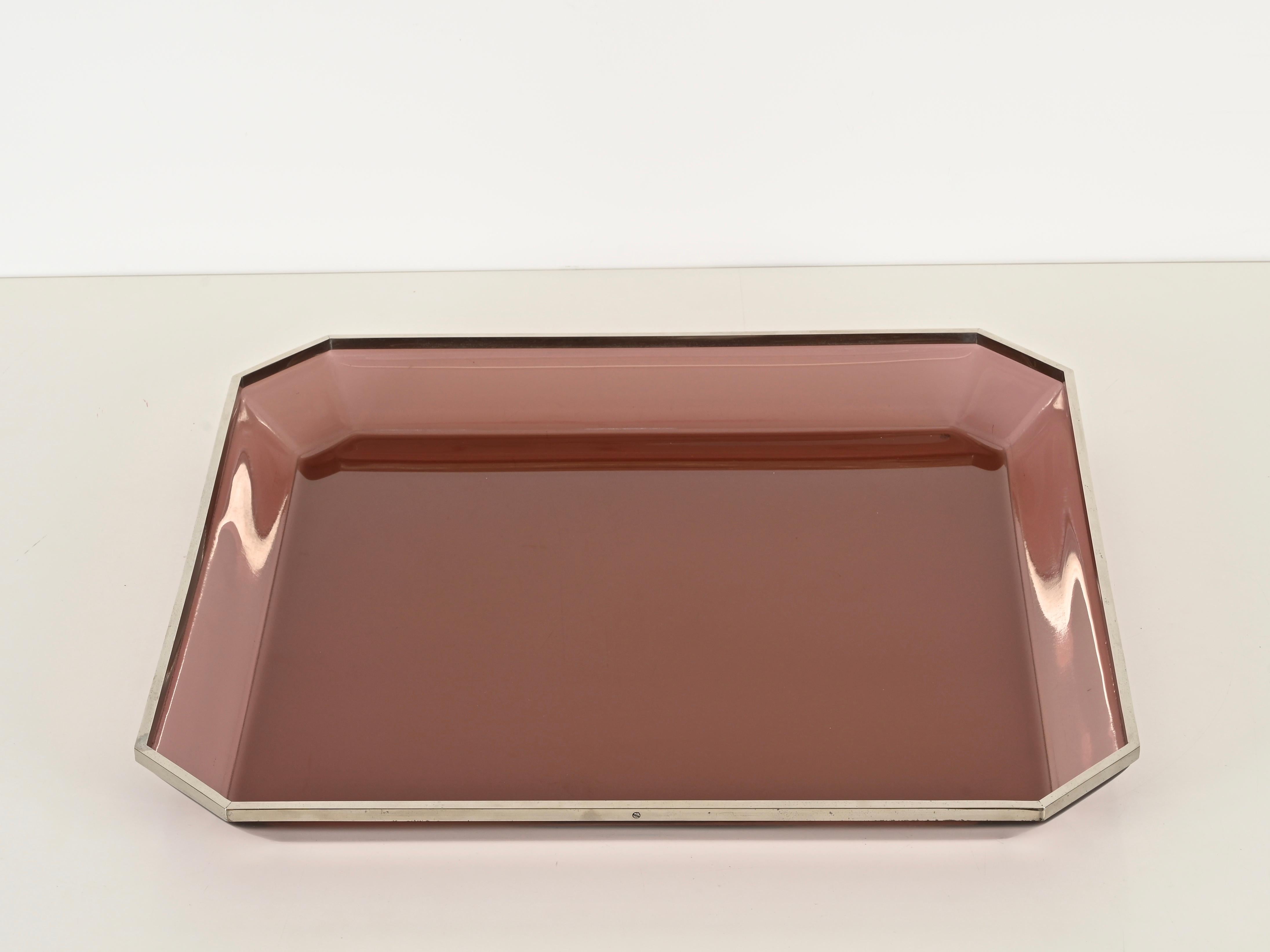 Dior Übergroßes Tablett aus rosa Lucit und Chrom, Italien, 1970er Jahre im Zustand „Gut“ im Angebot in Roma, IT