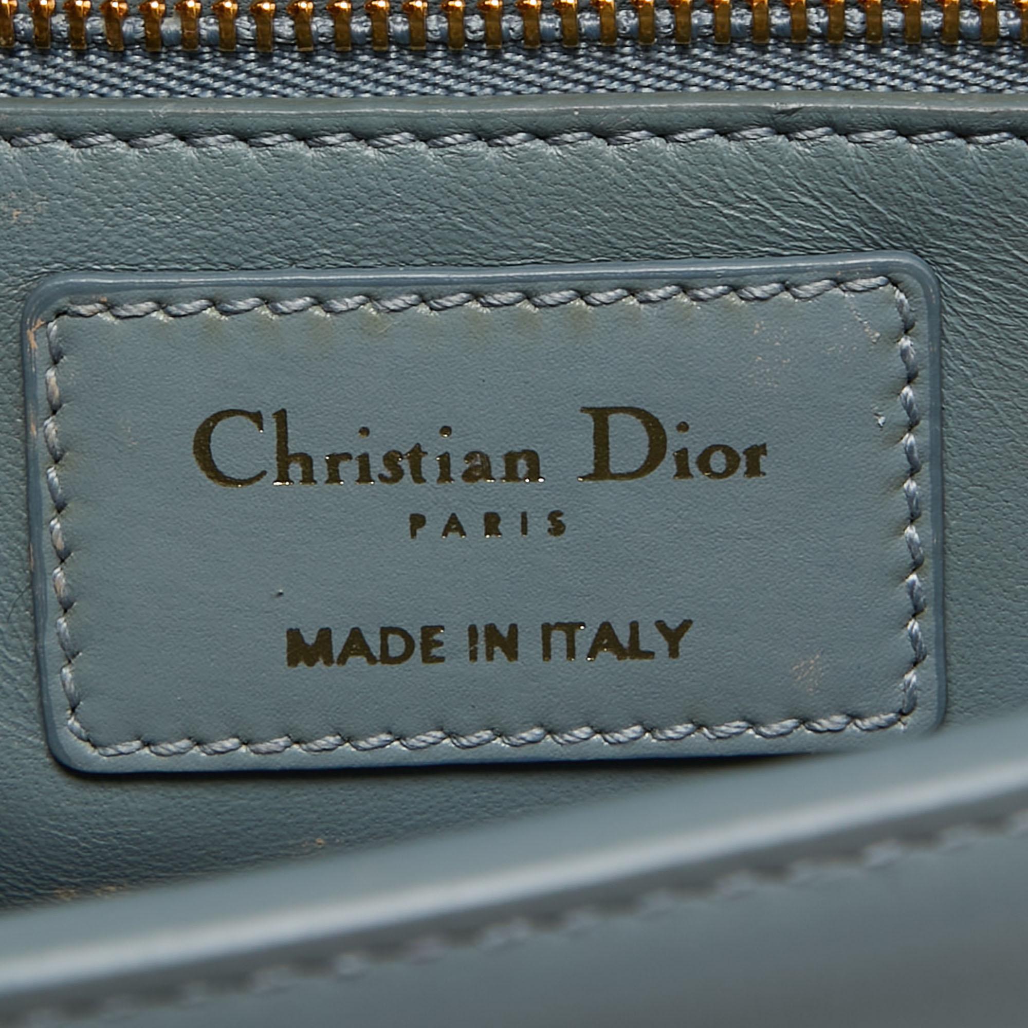 Dior Pale Blue Leather 30 Montaigne Shoulder Bag 3