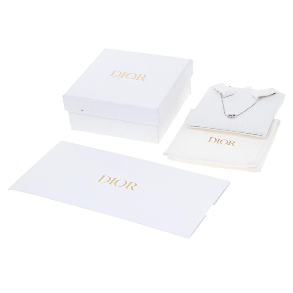 cd silver necklace