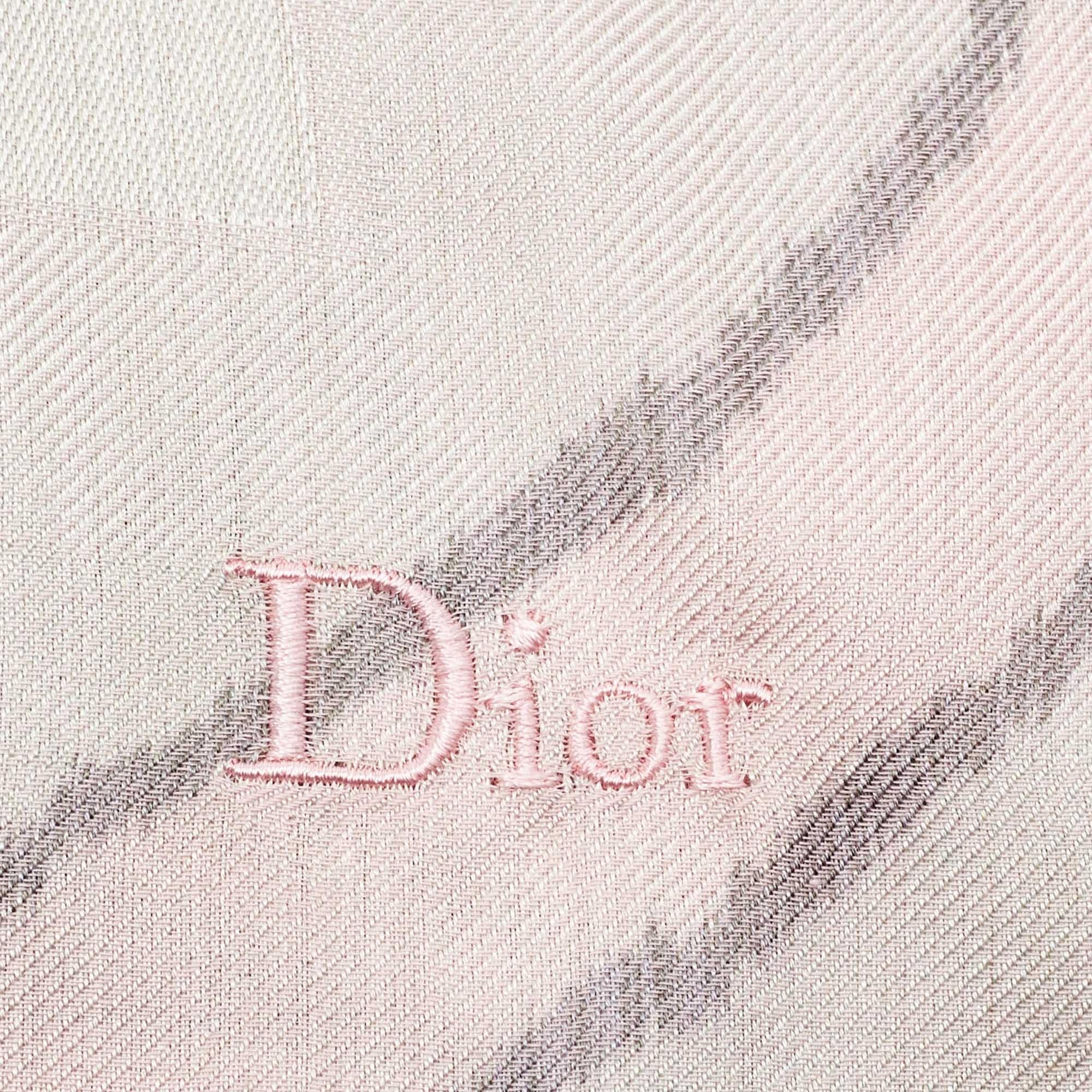 Dior Pastel Pink Printed Silk & Wool Jacquard Scarf In Excellent Condition In Dubai, Al Qouz 2