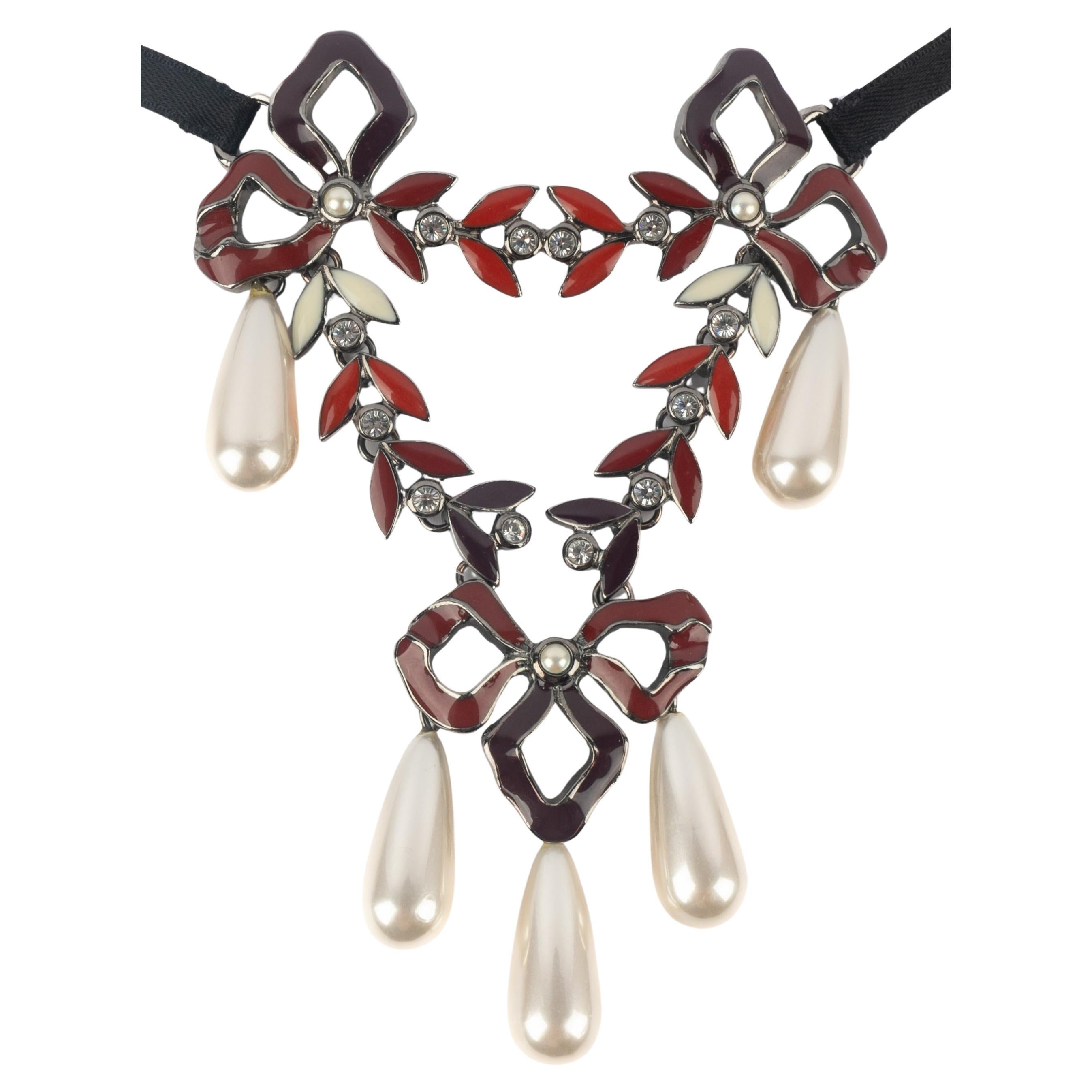 Collar colgante Dior en venta