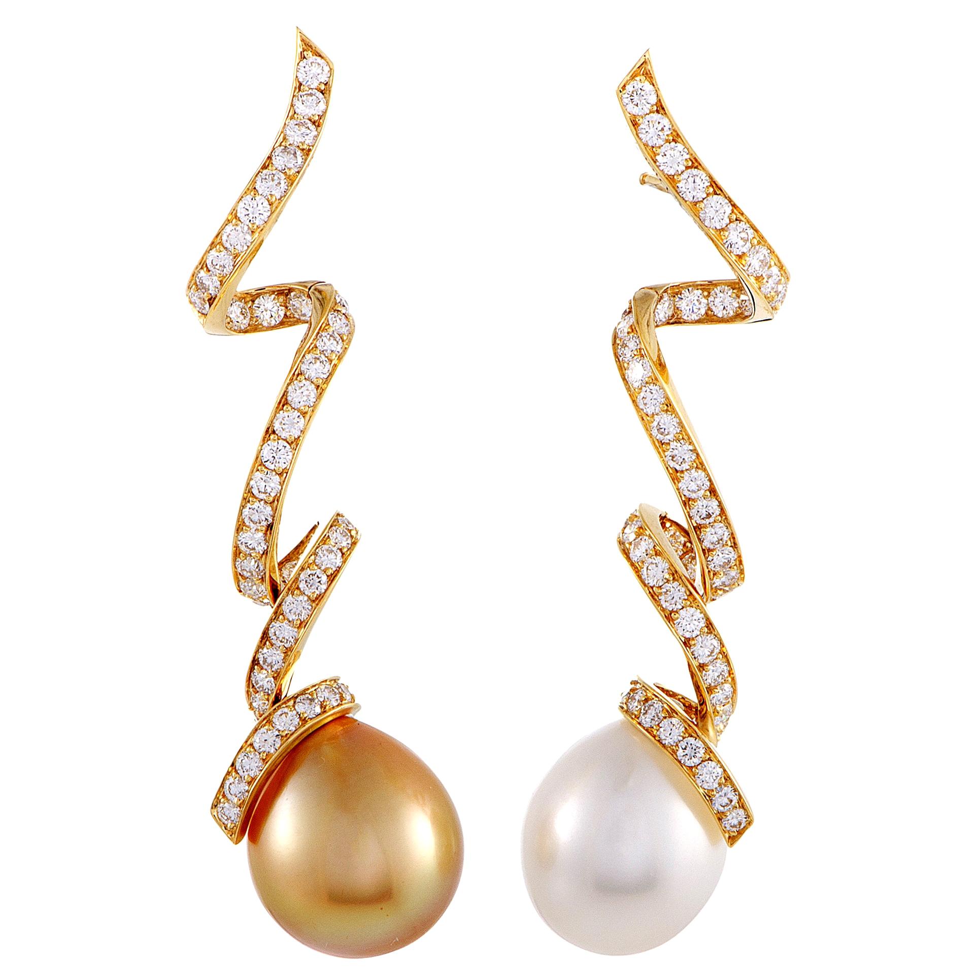 Dior Petit Caprice Yellow Gold Diamond and Pearl Dangle Push Back Earrings