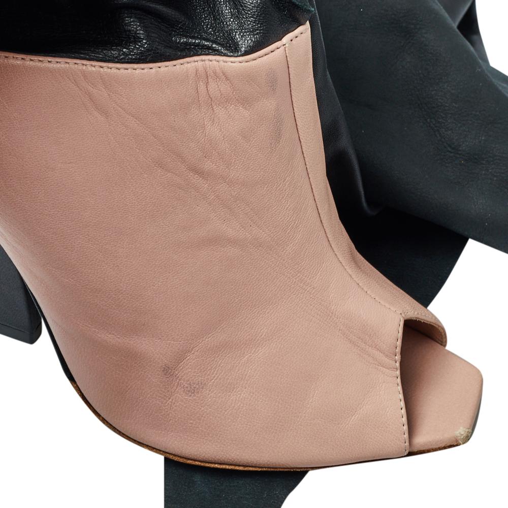 Dior Botines Brooklyn de piel rosa/negro con puntera abierta Talla 40 1
