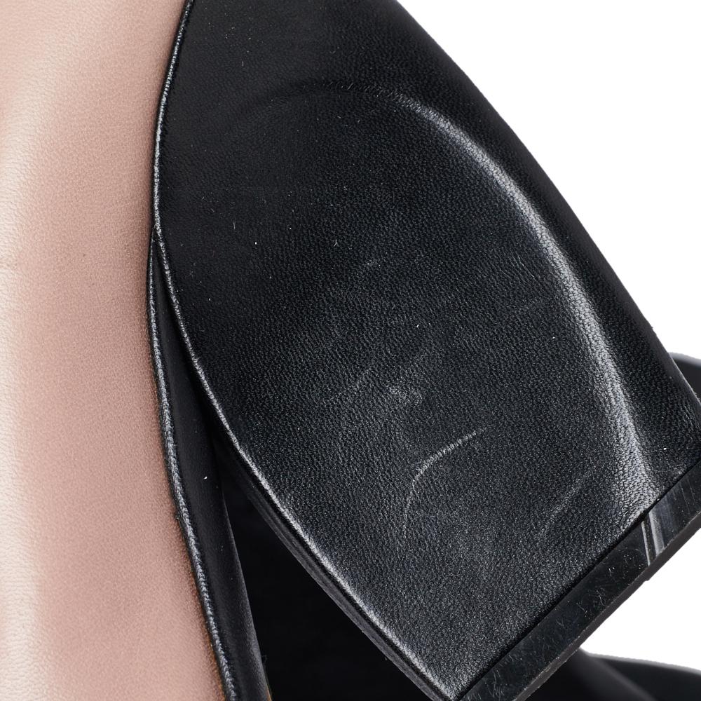 Dior Botines Brooklyn de piel rosa/negro con puntera abierta Talla 40 4