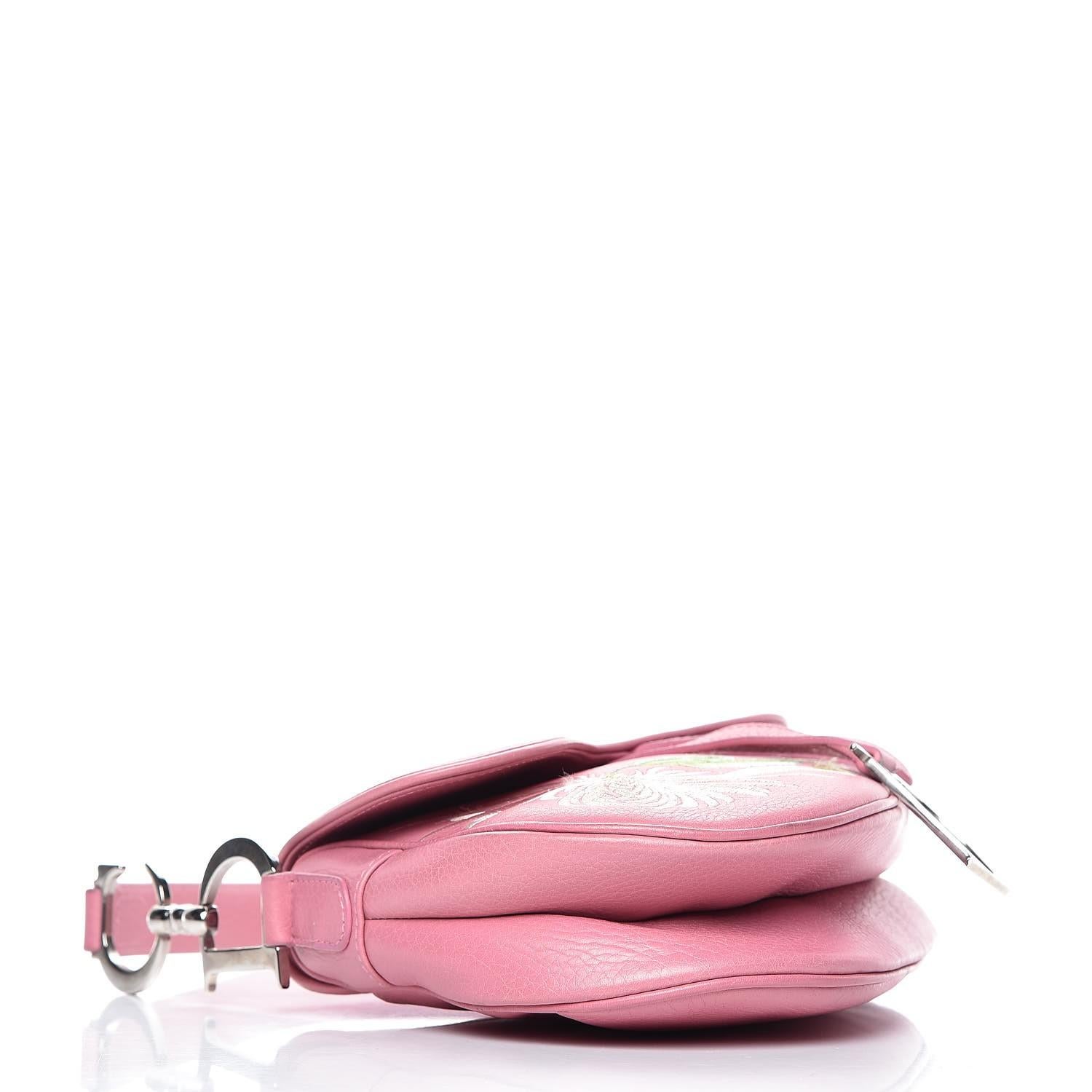 Christian Dior Pink Calfskin Embroidered Floral Romantic Saddle Bag In Good Condition For Sale In Montreal, Quebec
