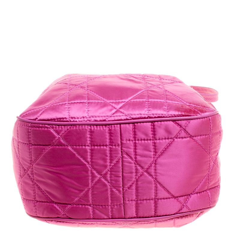 Dior Pink Cannage Quilted Nylon Drawstring Bucket Bag In Good Condition In Dubai, Al Qouz 2