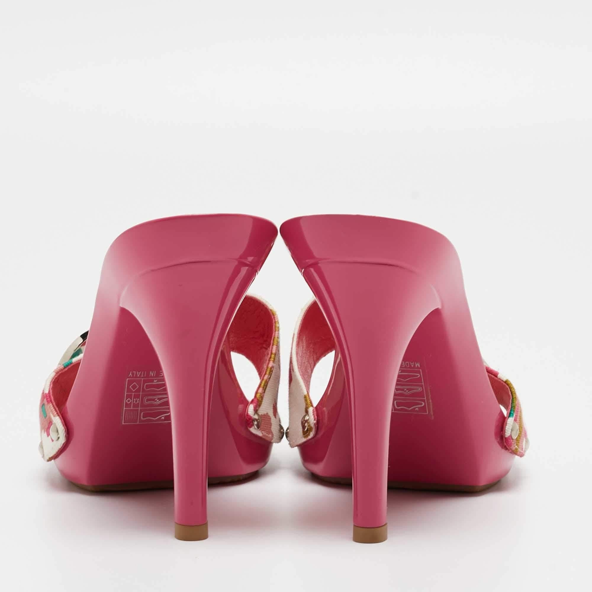 Dior Pink Canvas D logo Slide Sandals Size 38.5 2