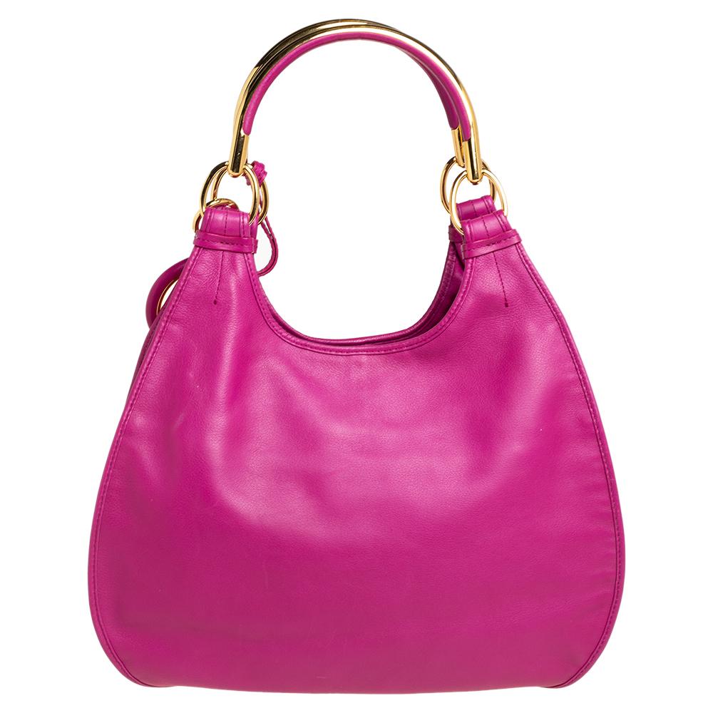 Dior Rosa Leder 61 Bejeweled Hobo im Zustand „Gut“ in Dubai, Al Qouz 2