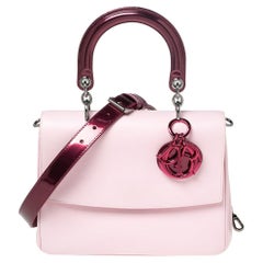 Petit sac à main à rabat Be Dior en cuir rose Dior