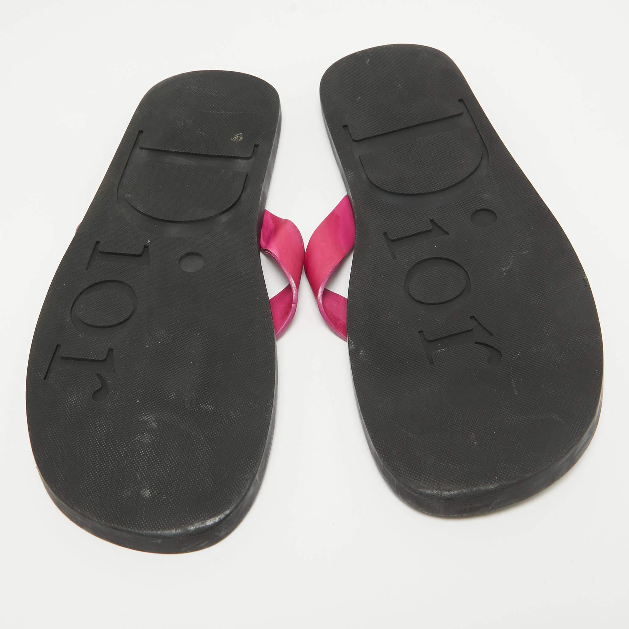 Dior Pink Leather Thong Sandals Size 43 For Sale 1