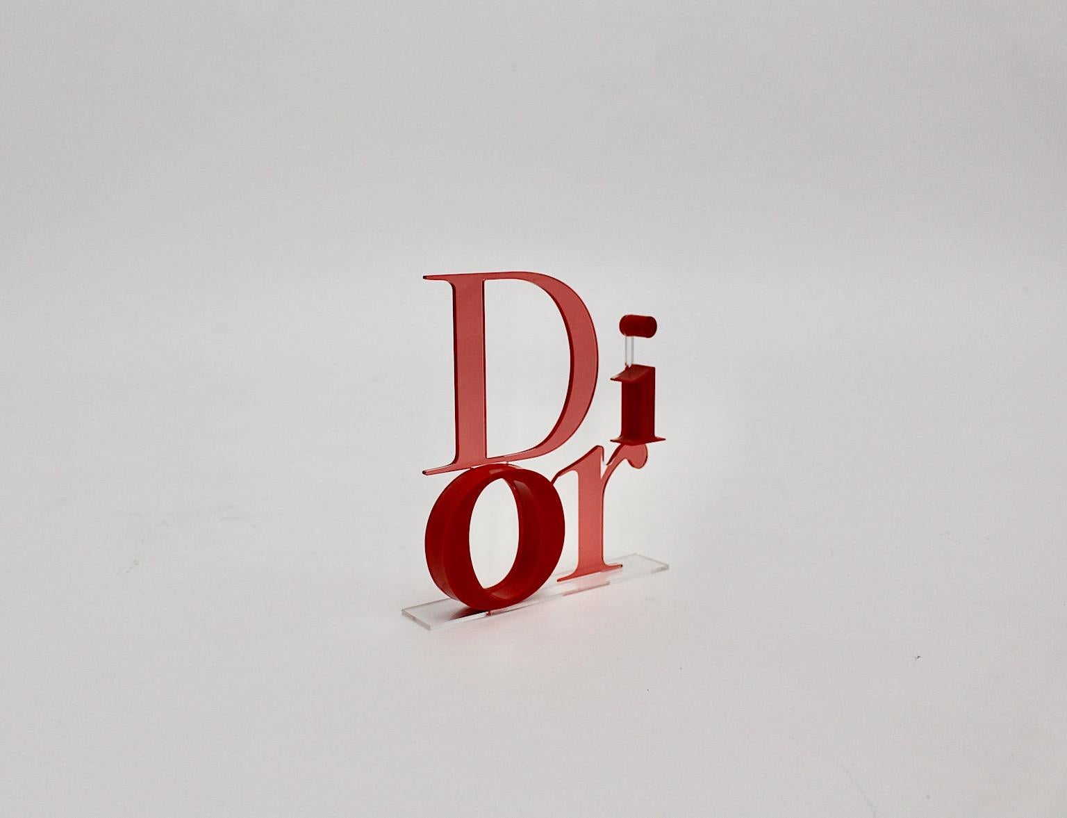 dior logo pink