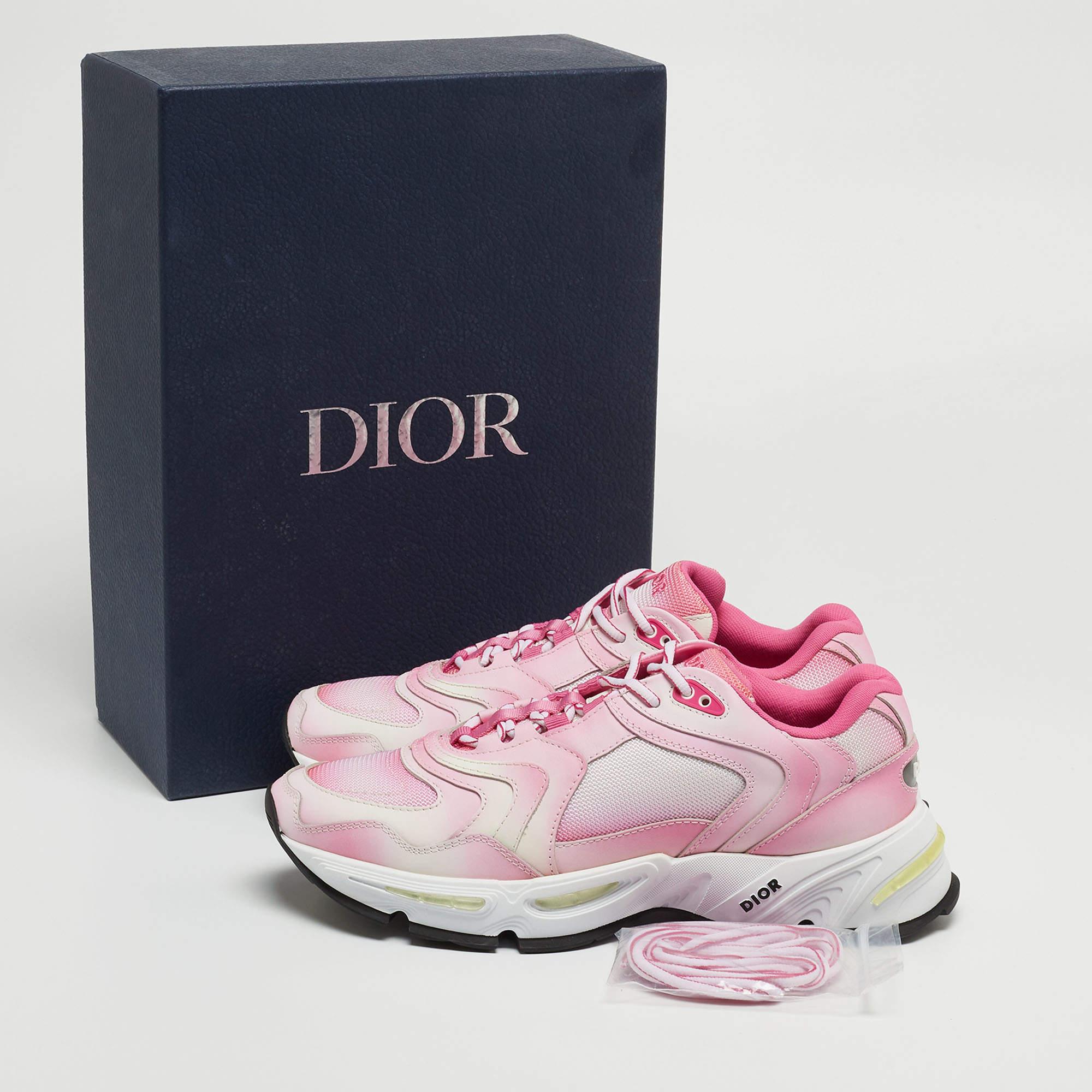 DIOR Pink Mesh and Leather CD1 Gradient Sneakers Size 42 In Excellent Condition For Sale In Dubai, Al Qouz 2