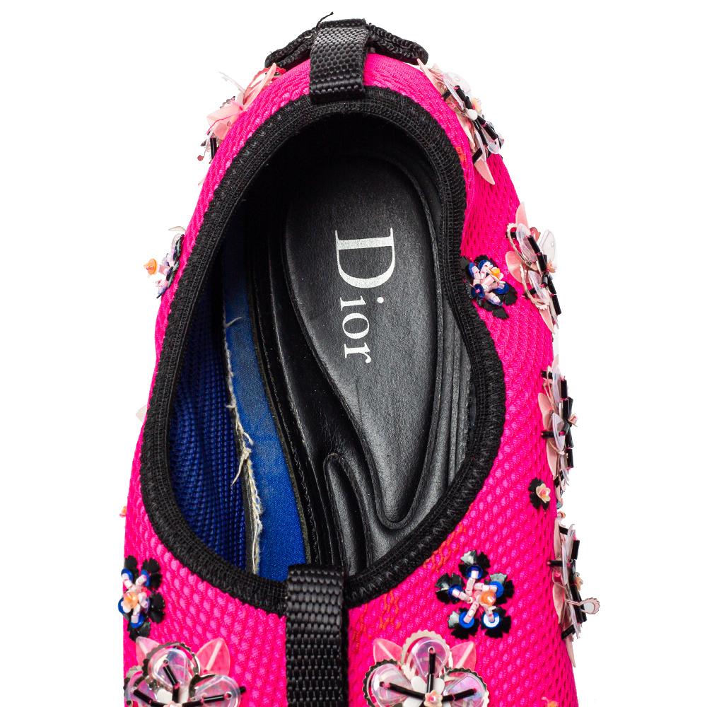 Dior Pink Mesh Embellished Fusion Slip On Sneakers Size 37 In Good Condition For Sale In Dubai, Al Qouz 2